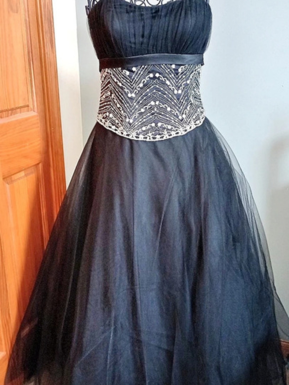 ENTiCE Black & Silver Beaded Maxi Dress Size 14 Like New